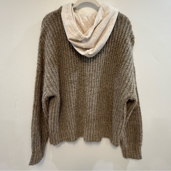 AERIE offline oversized pullover sweater w hood mixed media size large - Picture 7 of 8